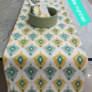 TABLE RUNNER